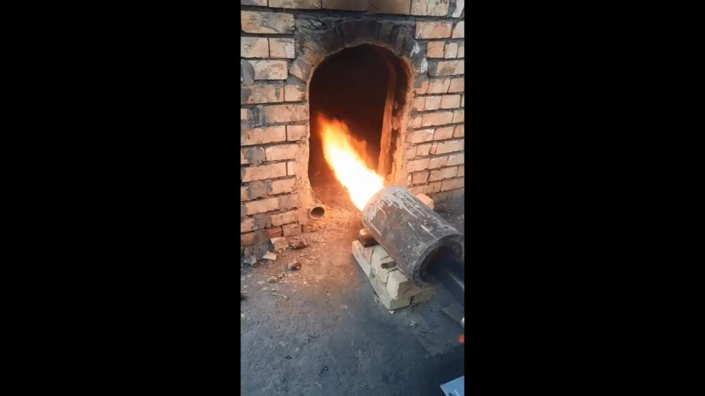 Співпраця.  Пристрій   для спалювання твердого палива в пилоподібному стані